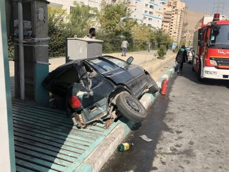 تصادف زنجیره ای ۱۴ خودرو در غرب تهران به علاوه عکس و جزئیات حادثه